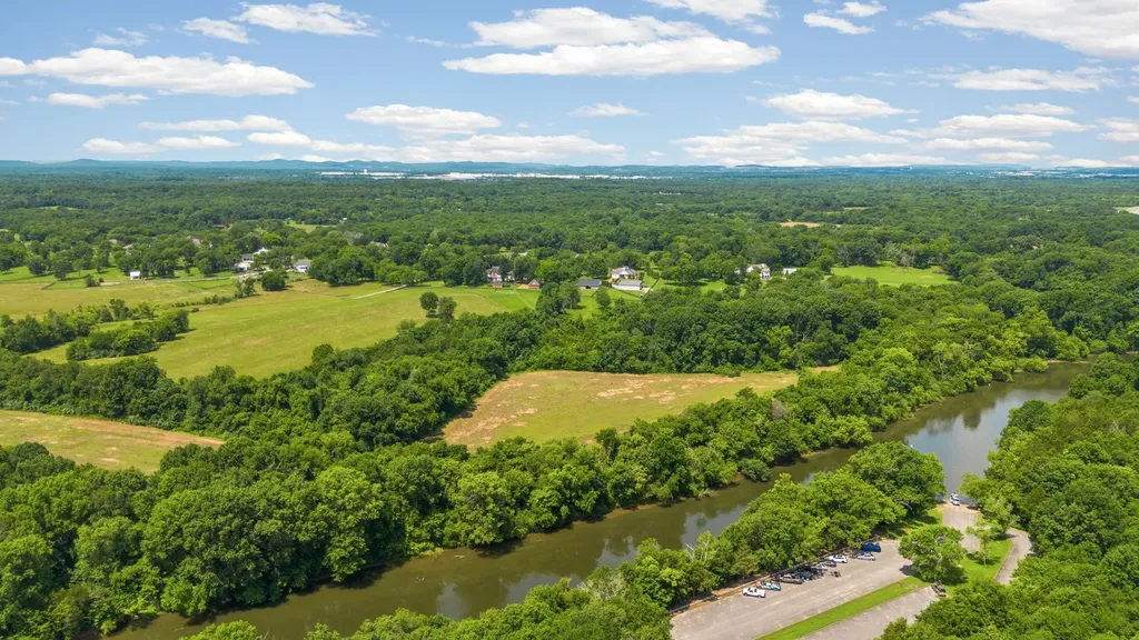 4284 Central Valley Road Murfreesboro TN 37129