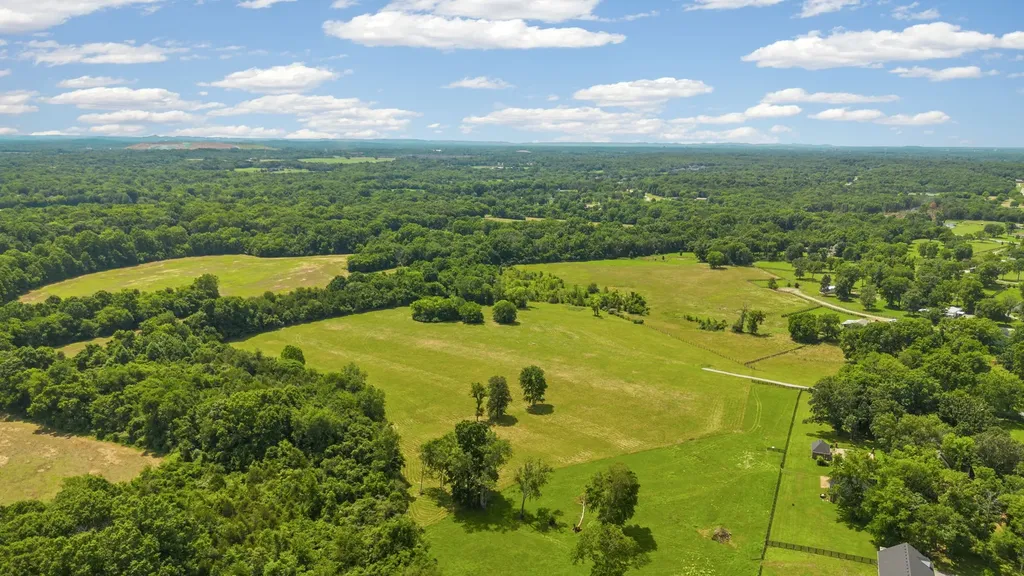 4284 Central Valley Road Murfreesboro TN 37129