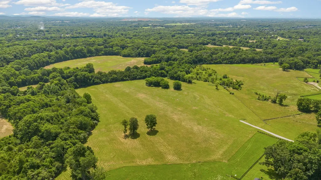 4284 Central Valley Road Murfreesboro TN 37129