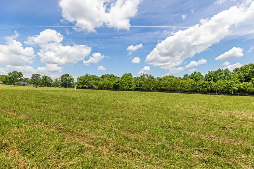 4284 Central Valley Road Murfreesboro TN 37129