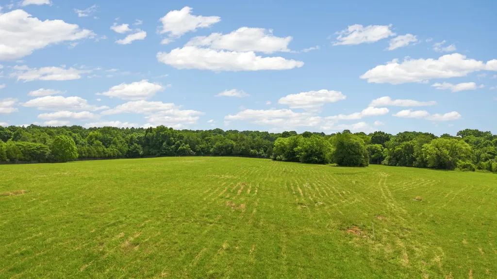 4284 Central Valley Road Murfreesboro TN 37129