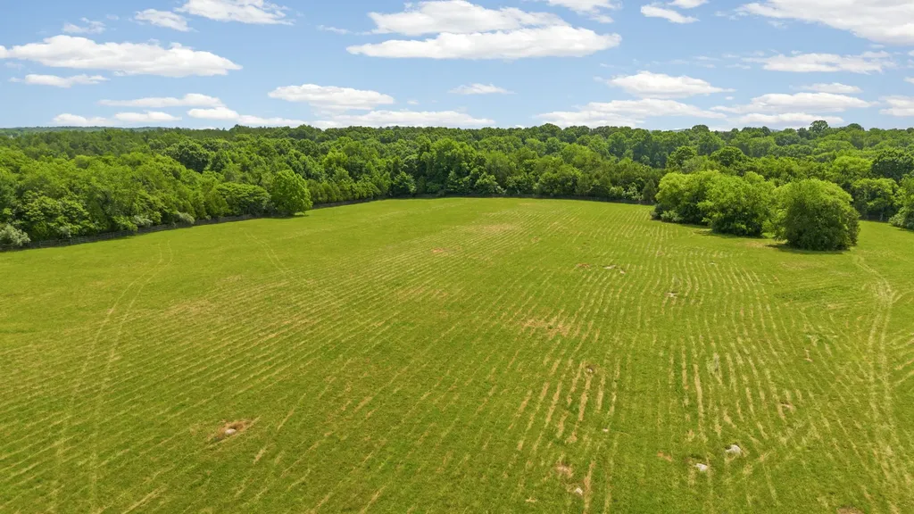 4284 Central Valley Road Murfreesboro TN 37129