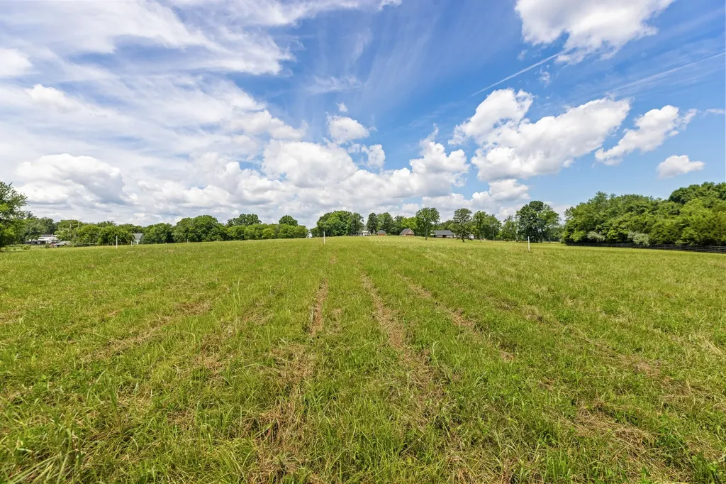 4284 Central Valley Road Murfreesboro TN 37129