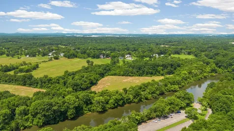 4284 Central Valley Road Murfreesboro TN 37129