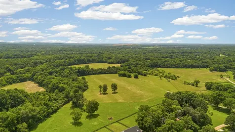 4284 Central Valley Road Murfreesboro TN 37129