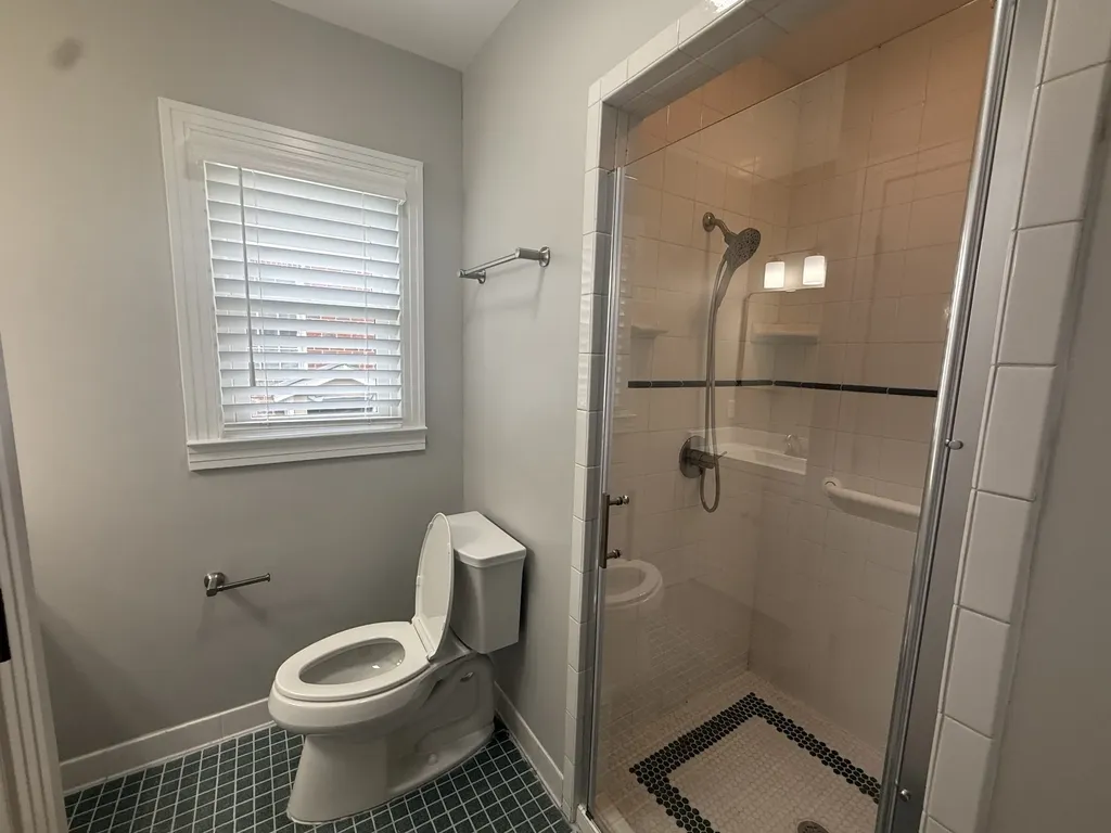 2815 Acklen Avenue Nashville TN 37212