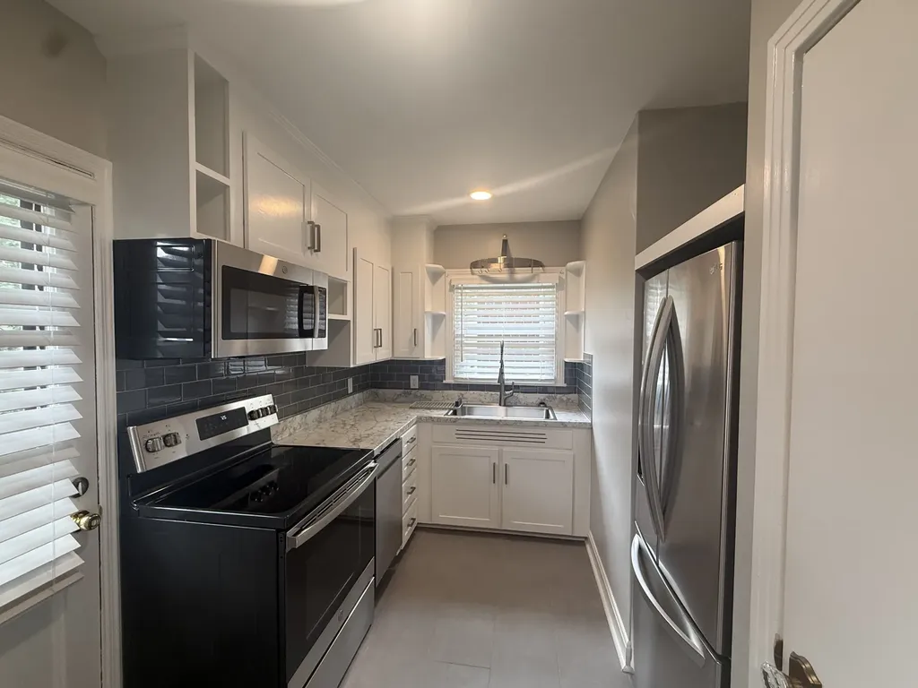 2815 Acklen Avenue Nashville TN 37212