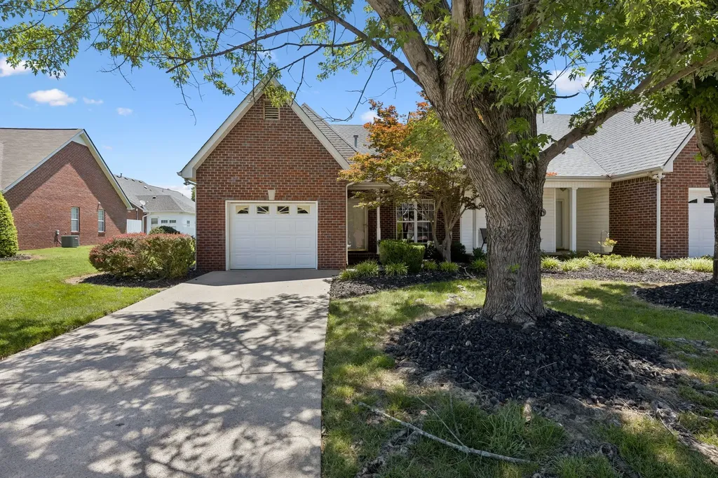 405 Ravencliff Court Smyrna TN 37167