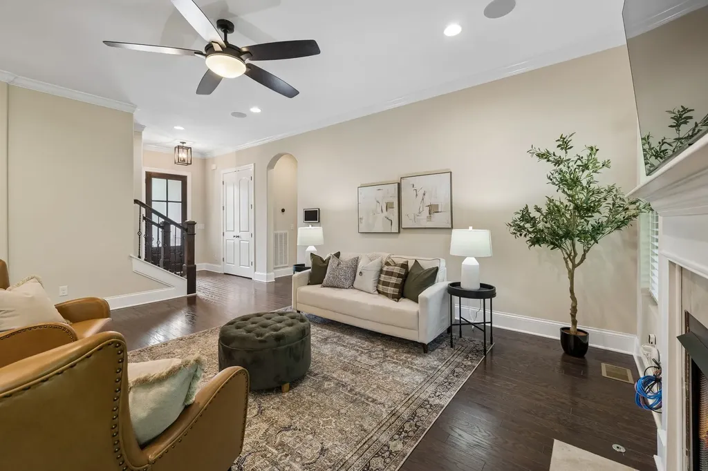 8021 Still Spring Ridge Drive Nashville TN 37221