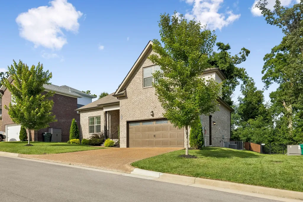 8021 Still Spring Ridge Drive Nashville TN 37221