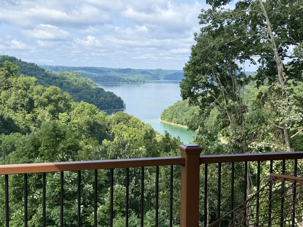 258 Captains Point Road Silver Point TN 38582