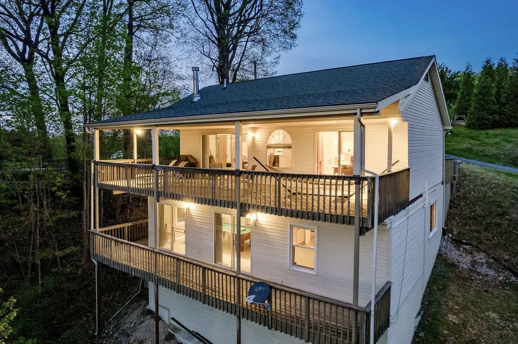 258 Captains Point Road Silver Point TN 38582