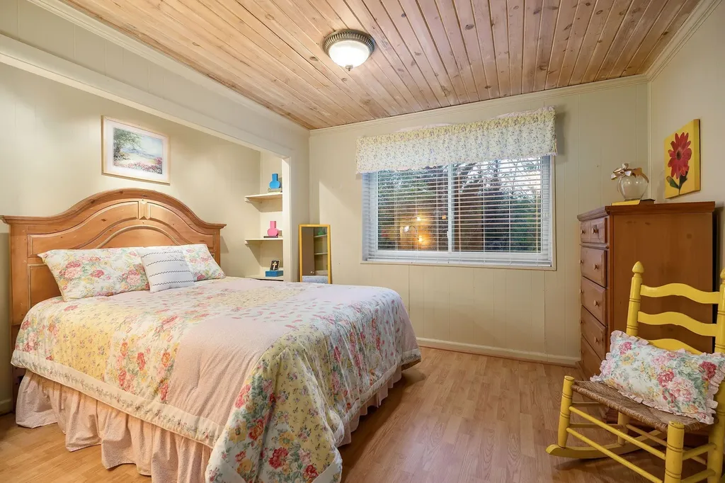 258 Captains Point Road Silver Point TN 38582
