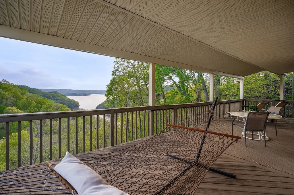 258 Captains Point Road Silver Point TN 38582