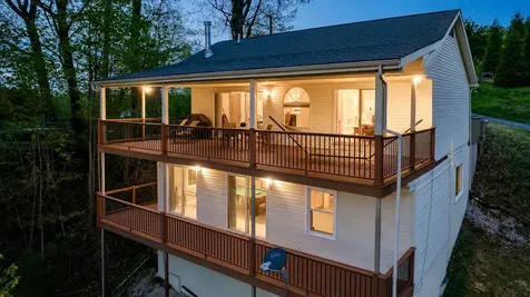 258 Captains Point Road Silver Point TN 38582