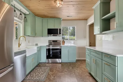 258 Captains Point Road Silver Point TN 38582