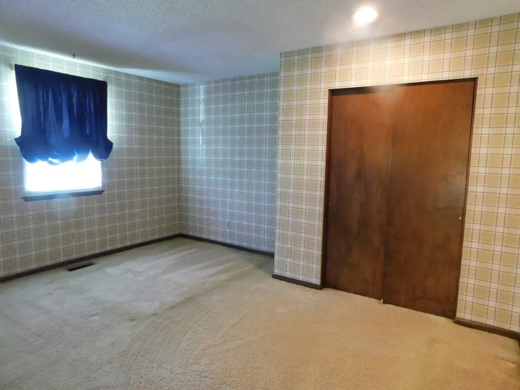 319 Harsh Lane Castalian Springs TN 37031
