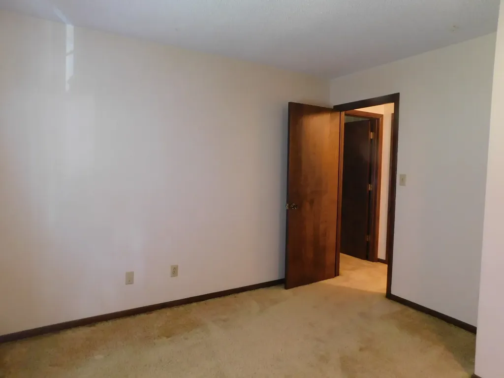 319 Harsh Lane Castalian Springs TN 37031