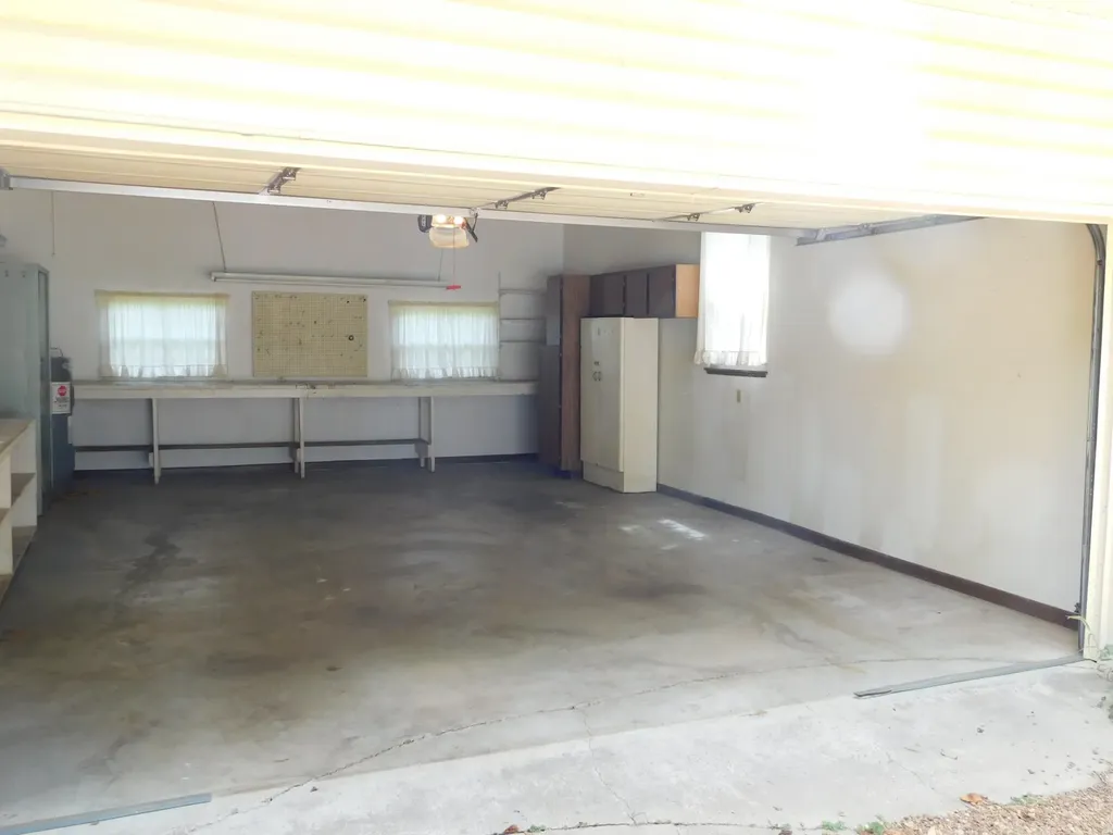 319 Harsh Lane Castalian Springs TN 37031