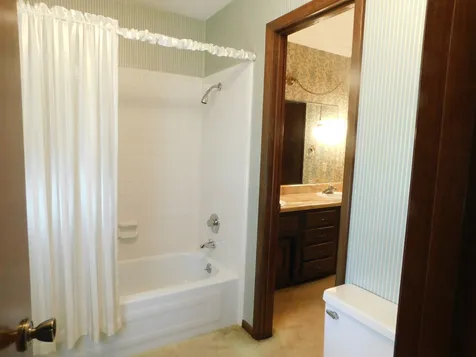319 Harsh Lane Castalian Springs TN 37031