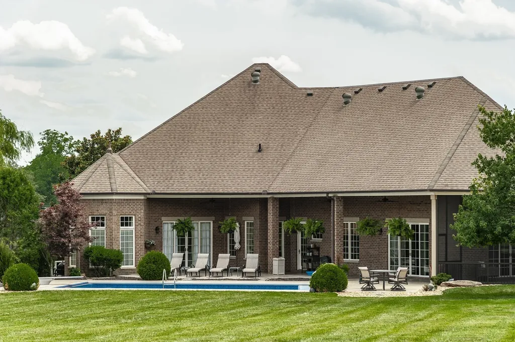 2436 Long Hollow Pike Hendersonville TN 37075