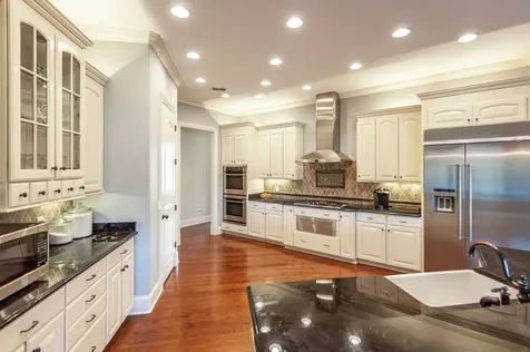 2436 Long Hollow Pike Hendersonville TN 37075