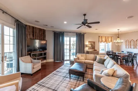 2436 Long Hollow Pike Hendersonville TN 37075