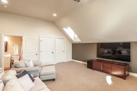 2436 Long Hollow Pike Hendersonville TN 37075