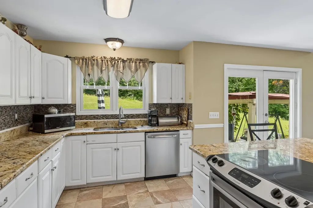 7368 Walker Road Fairview TN 37062
