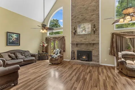 7368 Walker Road Fairview TN 37062