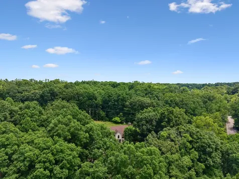 7368 Walker Road Fairview TN 37062
