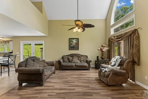 7368 Walker Road Fairview TN 37062