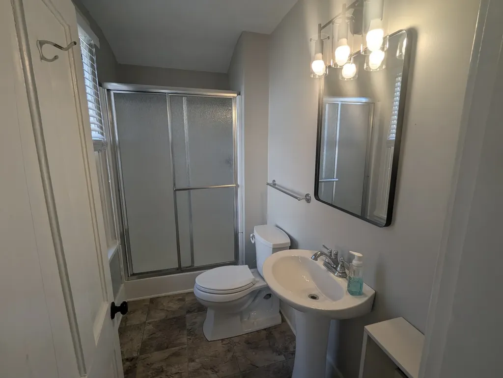 209A S Greenwood Street Lebanon TN 37087