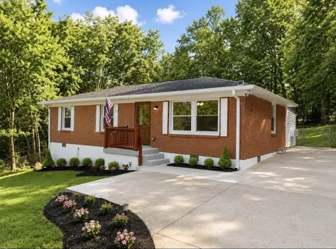 101 Travis Street Hendersonville TN 37075