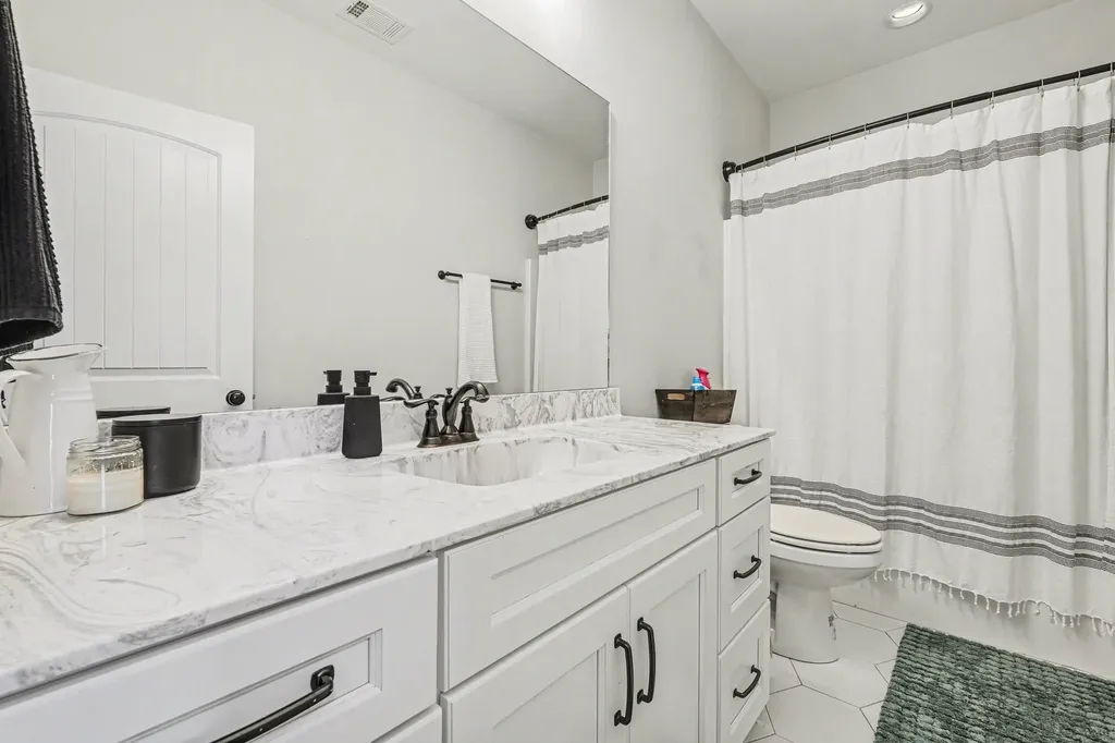 9802 Sunfish Court Murfreesboro TN 37129