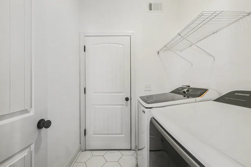 9802 Sunfish Court Murfreesboro TN 37129