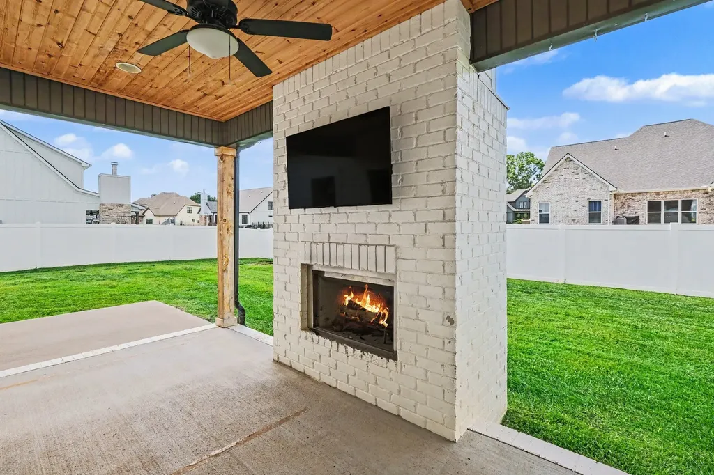 9802 Sunfish Court Murfreesboro TN 37129