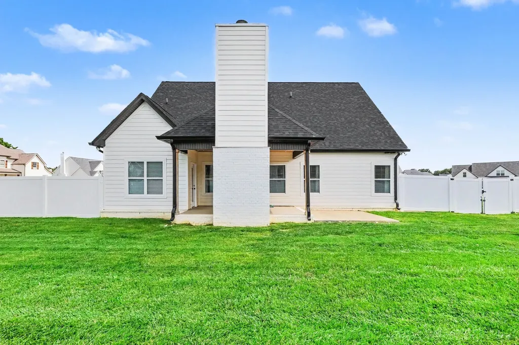 9802 Sunfish Court Murfreesboro TN 37129