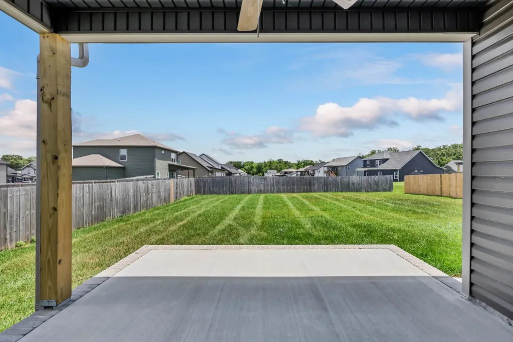 341 Galway Drive Clarksville TN 37042