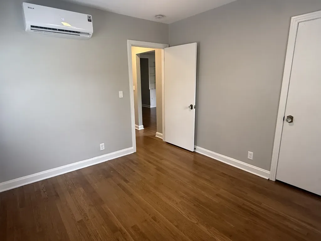 2815 Acklen Avenue Nashville TN 37212