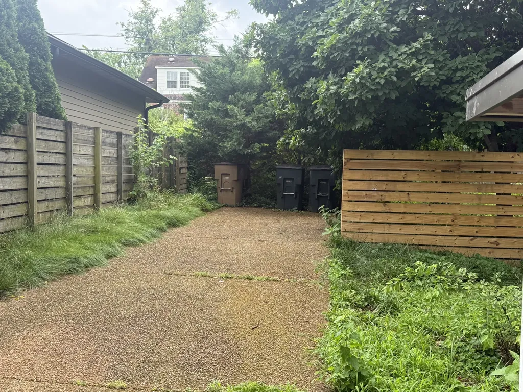 2815 Acklen Avenue Nashville TN 37212