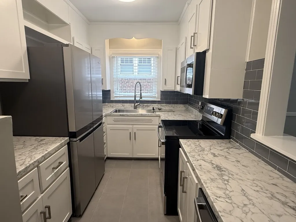 2815 Acklen Avenue Nashville TN 37212