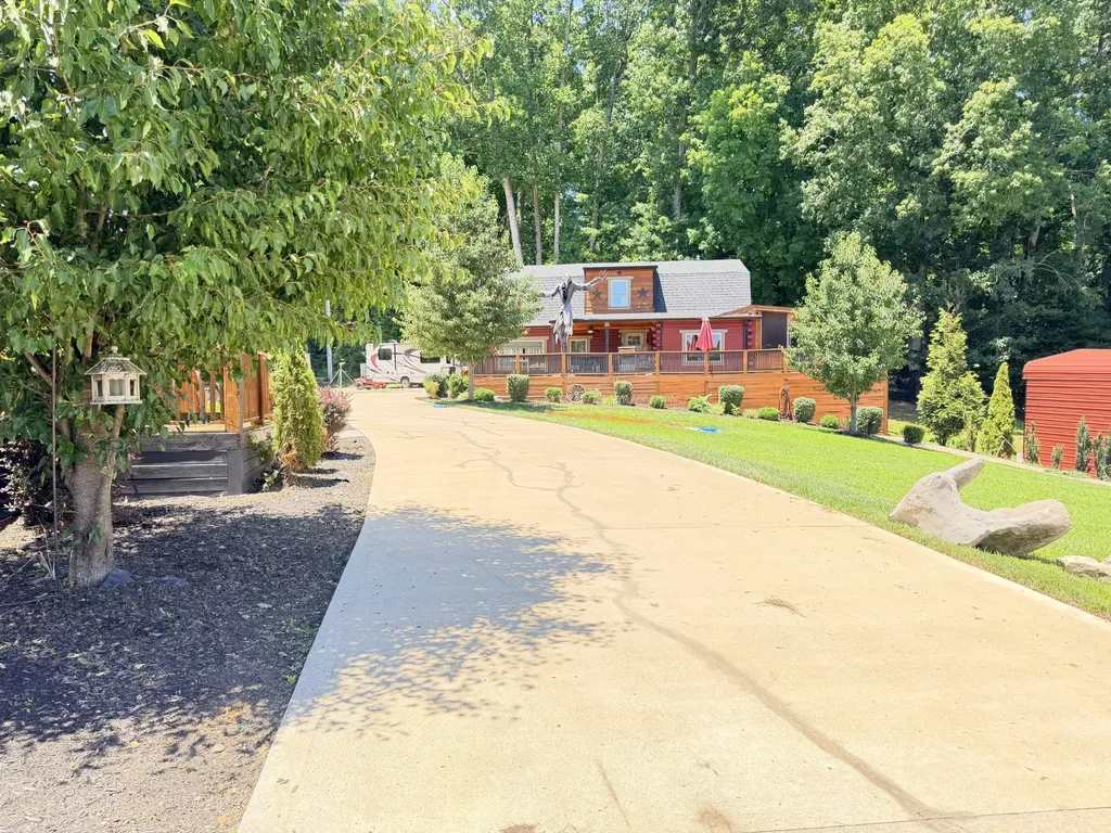 3021 Nicole Road Clarksville TN 37040