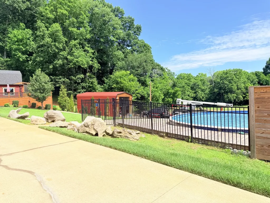 3021 Nicole Road Clarksville TN 37040