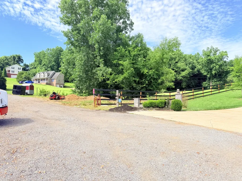 3021 Nicole Road Clarksville TN 37040