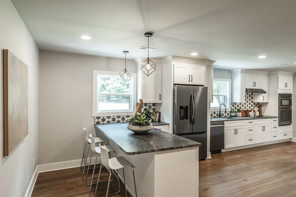 628 Vaughans Gap Road Spring Hill TN 37174