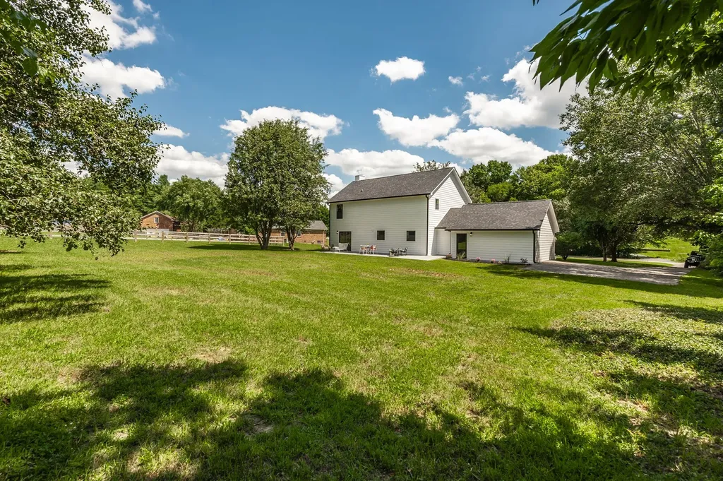 628 Vaughans Gap Road Spring Hill TN 37174