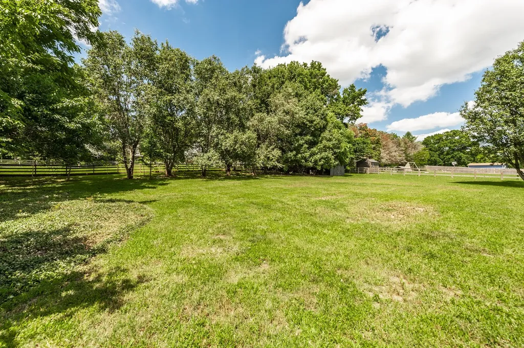 628 Vaughans Gap Road Spring Hill TN 37174