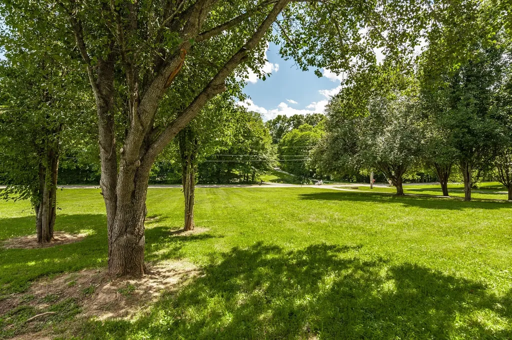 628 Vaughans Gap Road Spring Hill TN 37174