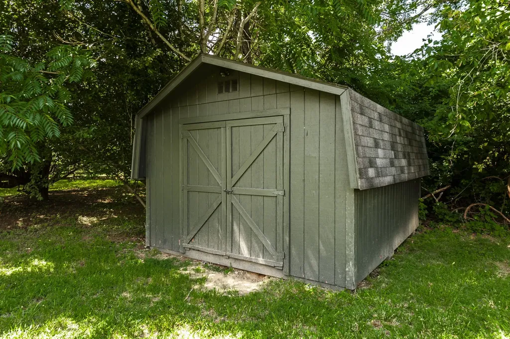 628 Vaughans Gap Road Spring Hill TN 37174
